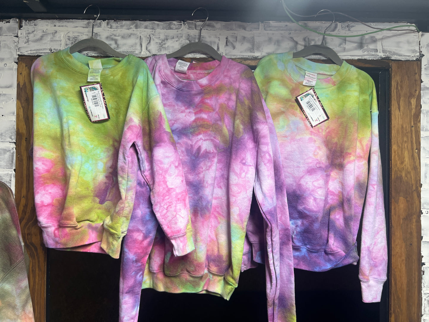 Youth Crewneck Rainbow