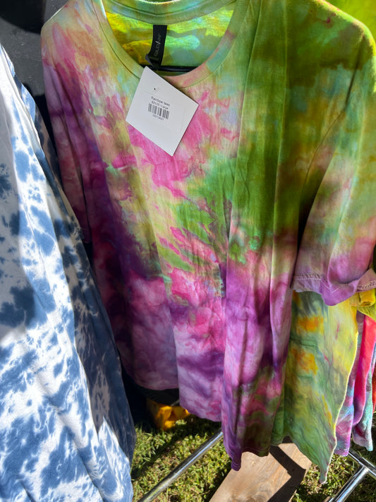 Rainbow tees