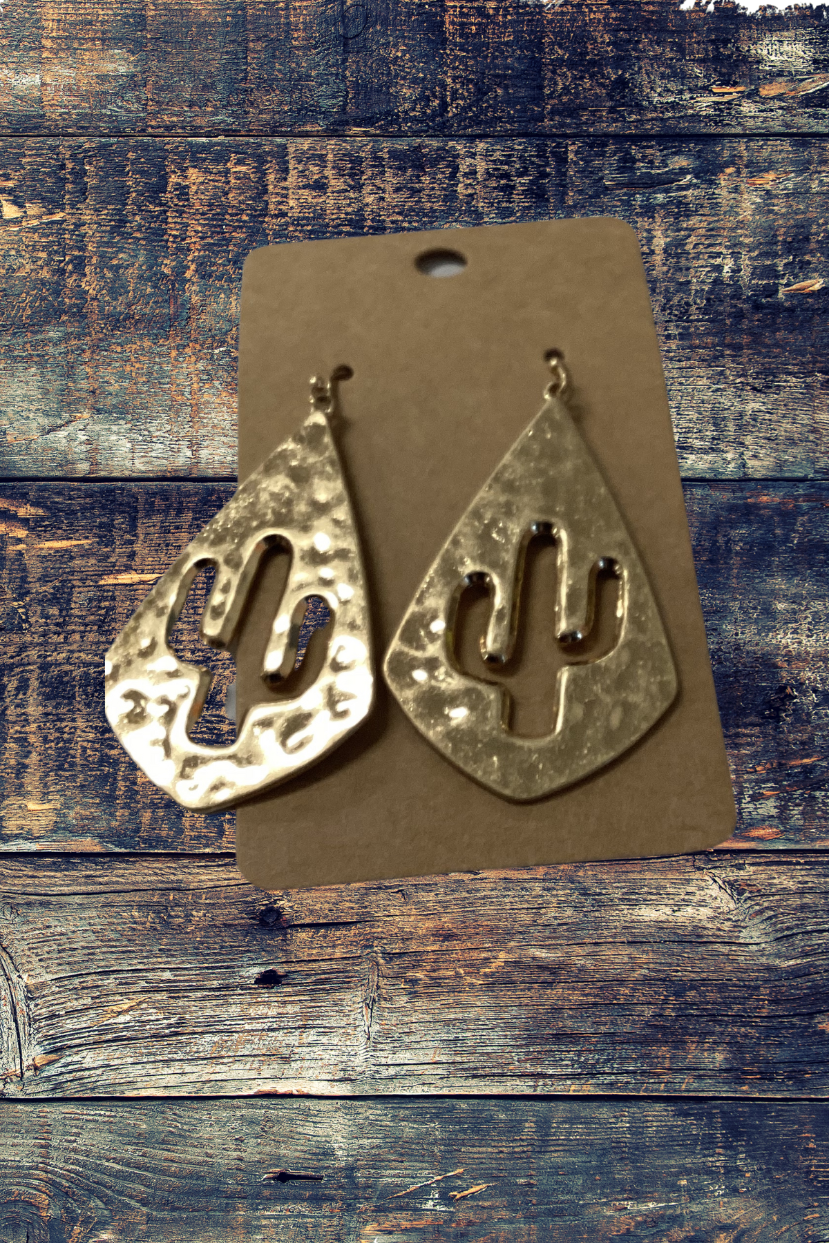 Cactus gold teardrop