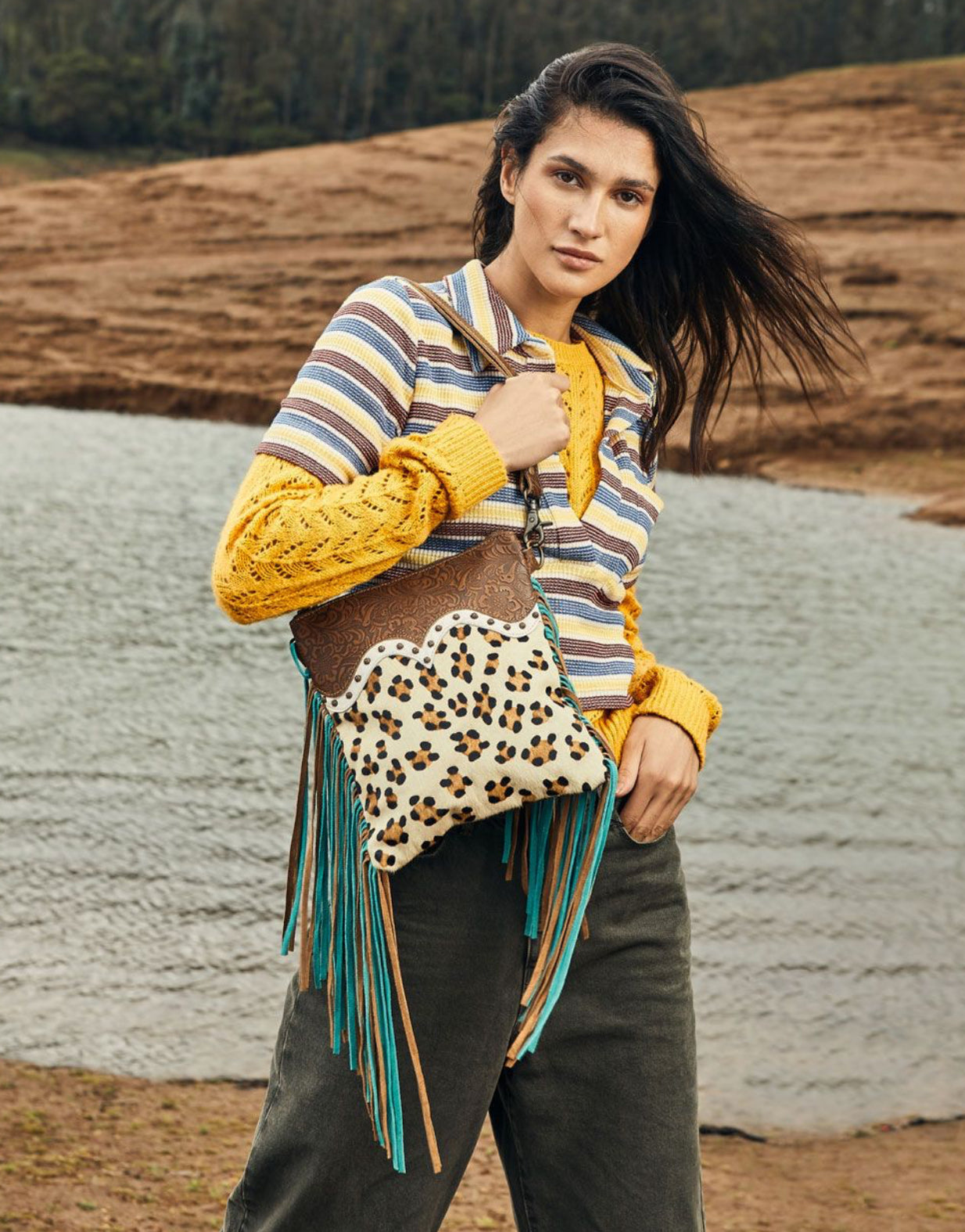 Earth prints leather &Hairon Bag