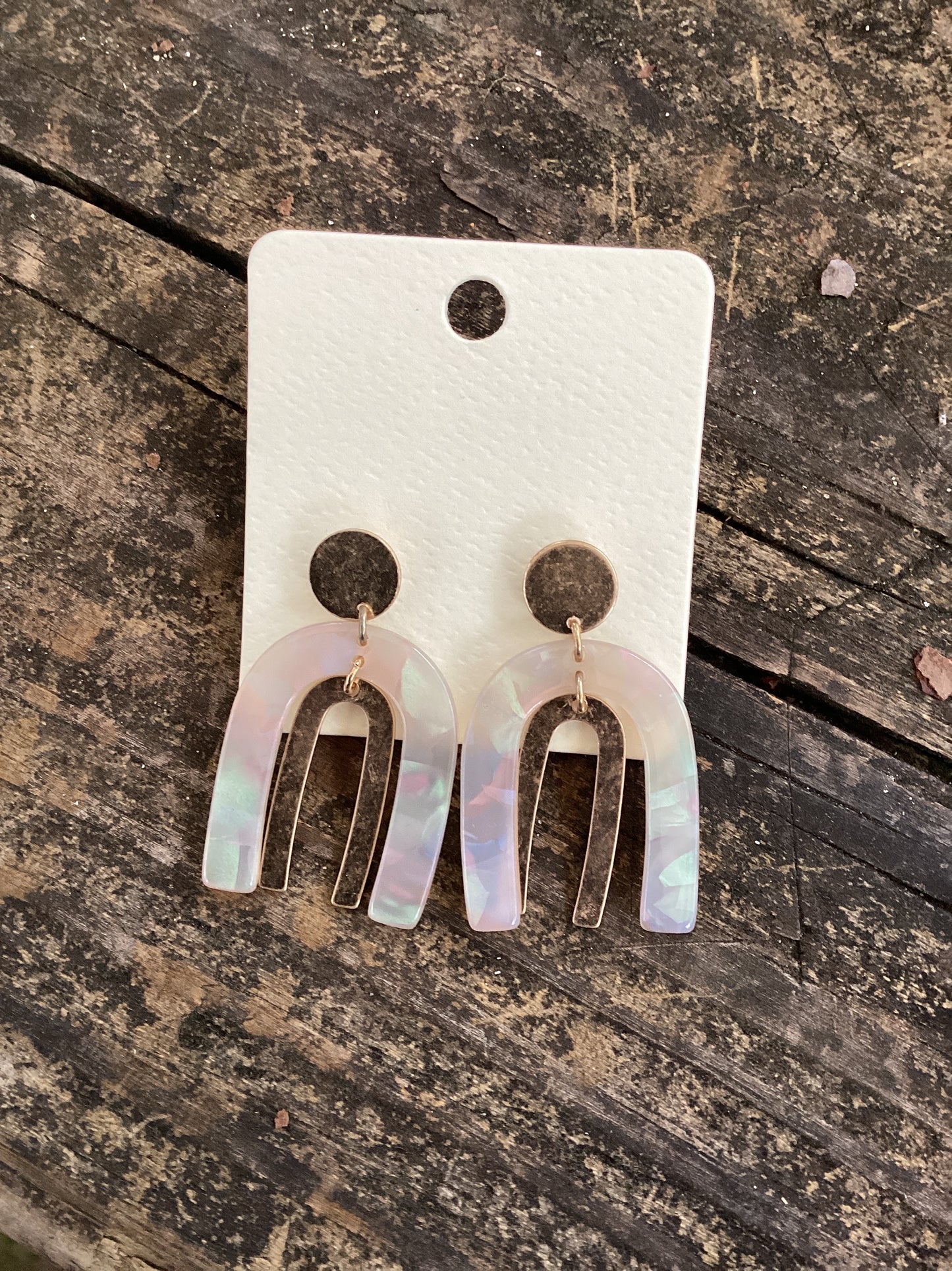 Rainbow gold iridescent stud